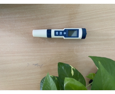 Bút đo 5 trong 1 ( pH, TDS, độ dẫn diện, độ mặn, nhiệt độ)